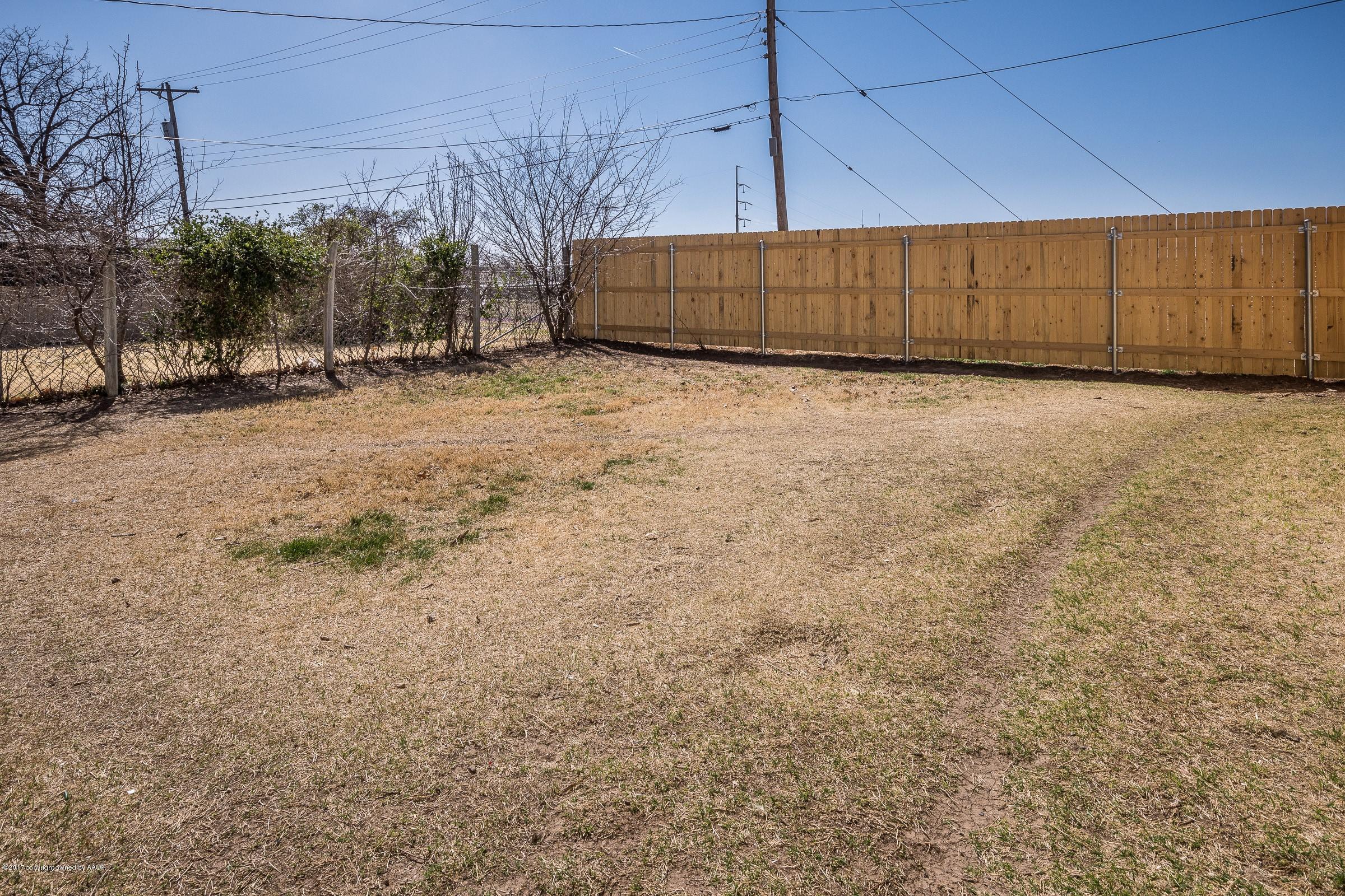 3304 Kingston Road Amarillo, TX 79106 - Photo 17 of 20 017_Back Yard_