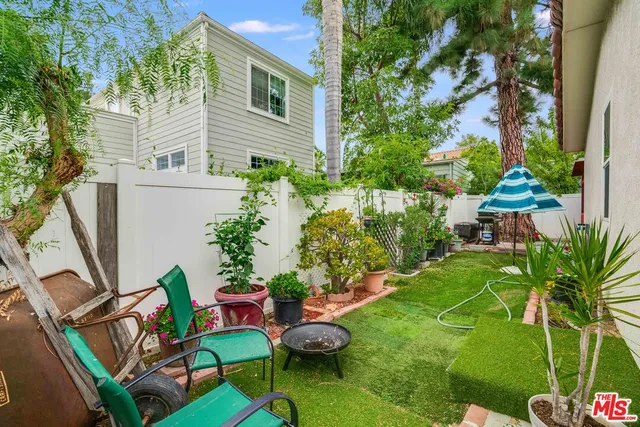 $685,000 | 146 Apache, Topanga, CA 90290