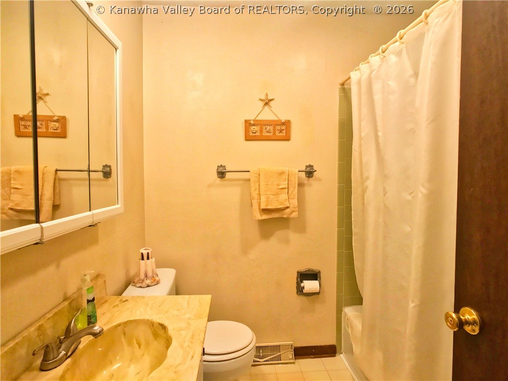 17 Barrington Road Nitro, WV 25143 - Photo 10 of 27 Gallery Image 10