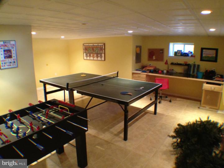 110 East Park Road Havertown, PA 19083 - Photo 19 of 24 Basement - Finished