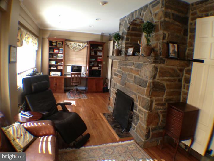 110 East Park Road Havertown, PA 19083 - Photo 5 of 24 Sun Room