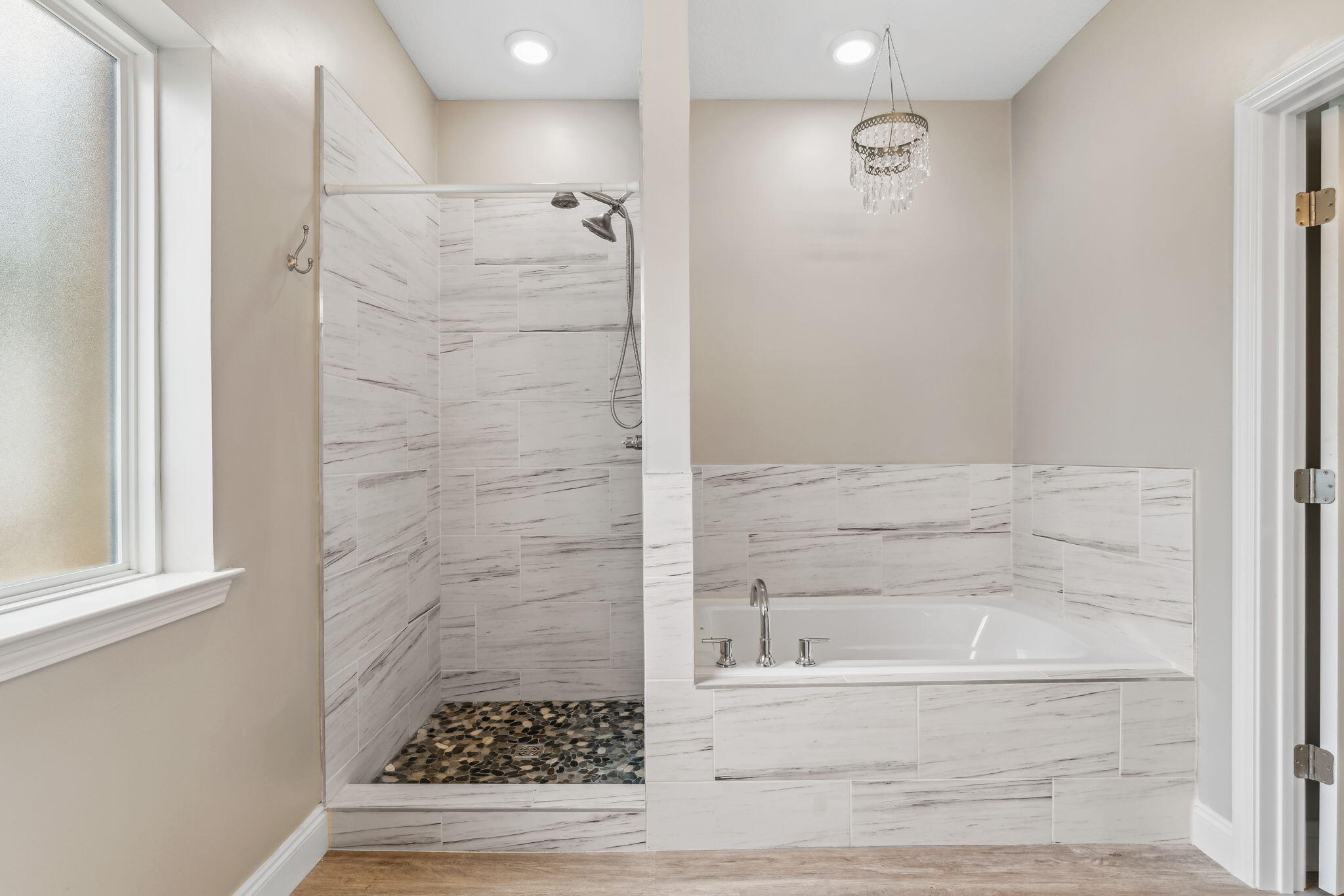 275 Indian Woman Road Santa Rosa Beach, FL 32459 - Photo 10 of 41 a bathroom with a shower