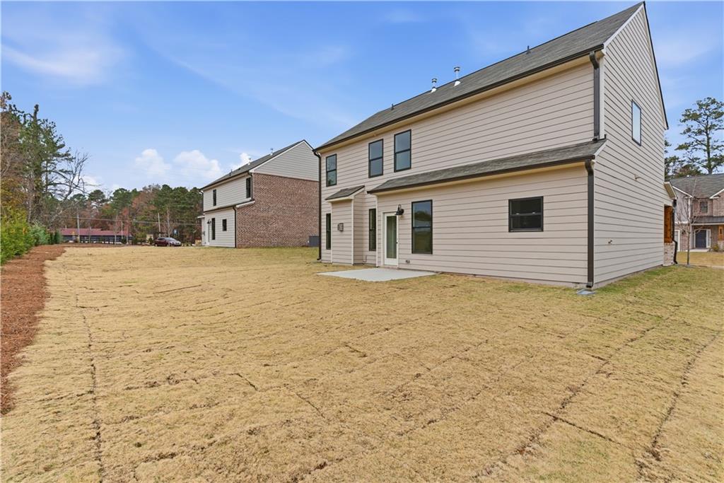 373 Waterbluff Drive Southwest Mableton, GA 30126 - Photo 21 of 21 a backyard of a house