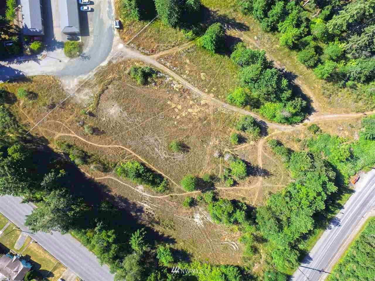 0 West 8th Street Port Angeles, WA 98363 - Photo 4 of 40 an aerial view of a yard