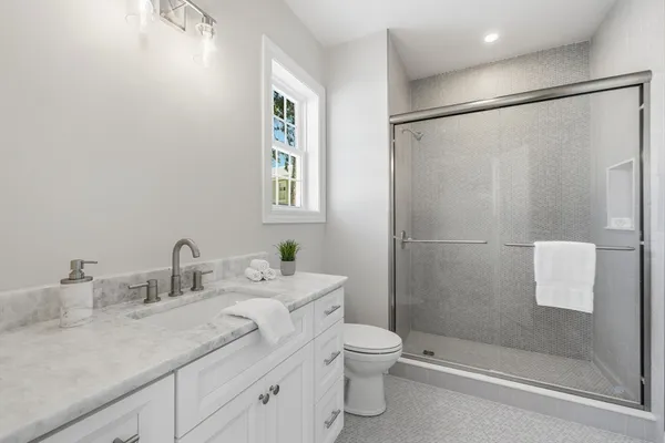 $650,000 | 20 Willow Street, Clinton, MA 01510