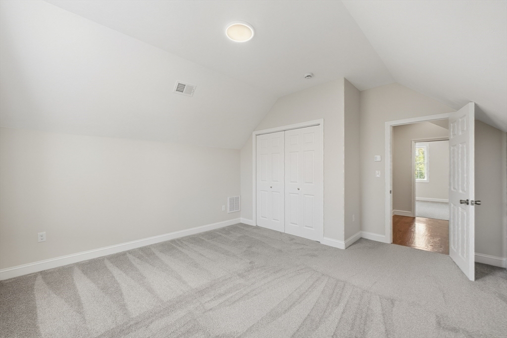 20 Willow Street Clinton, MA 01510 - Photo 21 of 28