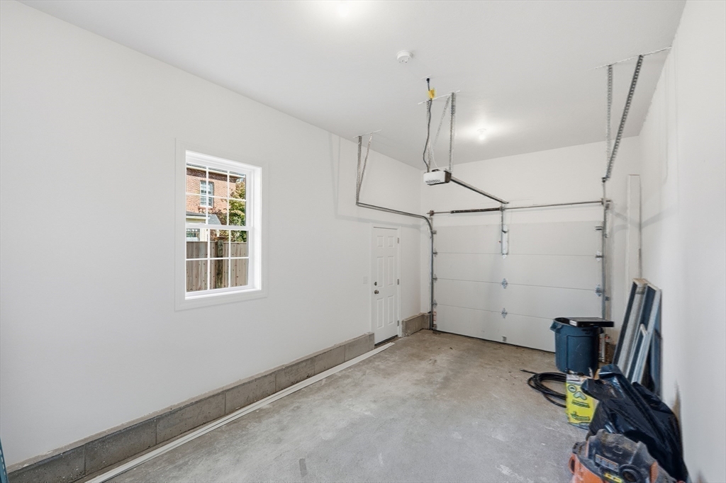 20 Willow Street Clinton, MA 01510 - Photo 24 of 28