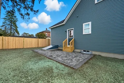 $650,000 | 20 Willow Street, Clinton, MA 01510