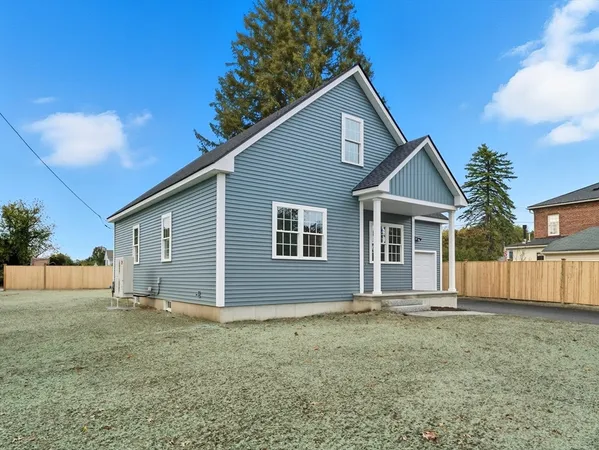 $650,000 | 20 Willow Street, Clinton, MA 01510