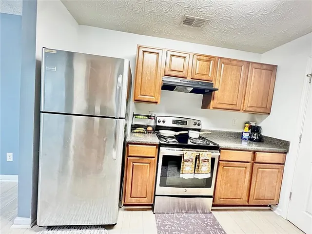 $1,000 | 8302 Fairington Village Drive, Lithonia, GA 30038