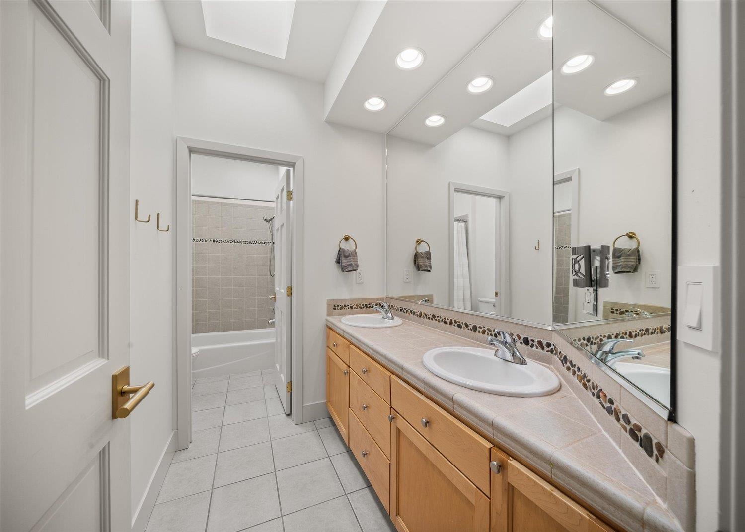 7010 West Rim Lane Spokane, WA 99224 - Photo 32 of 44