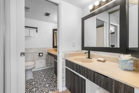 $365,000 | 8122 Thames Boulevard, Unit C, Boca Raton, FL 33433
