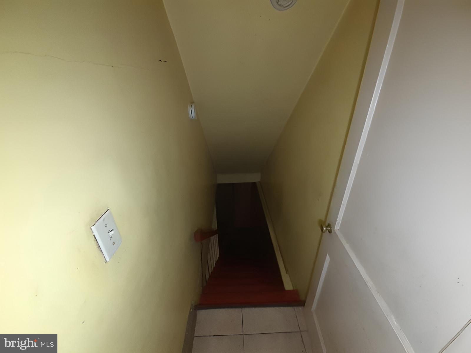 5619 Wesley Avenue Baltimore, MD 21207 - Photo 12 of 39