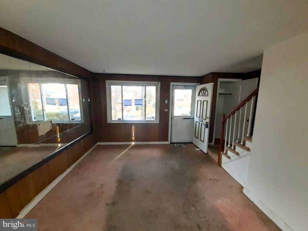 5619 Wesley Avenue Baltimore, MD 21207 - Photo 4 of 29 a view of hallway with stairs