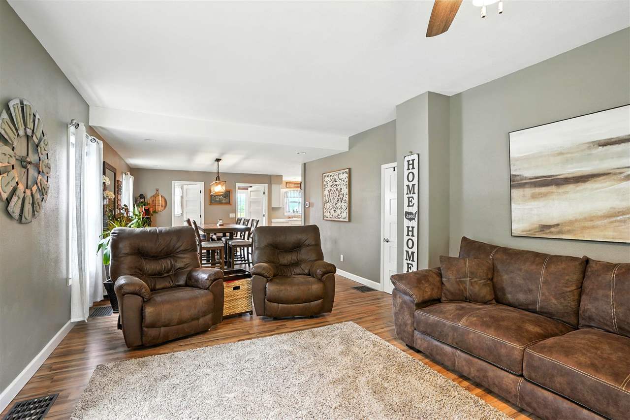 5888 Sand Road Southeast Lone Tree, IA 52755 - Photo 33 of 70 Gallery Image 33