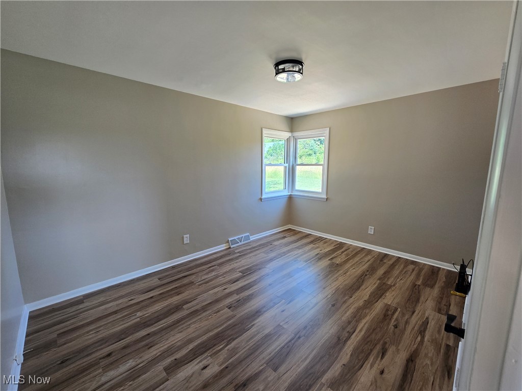 9364 Bascom Road Chardon, OH 44024 - Photo 27 of 28 Gallery Image 27