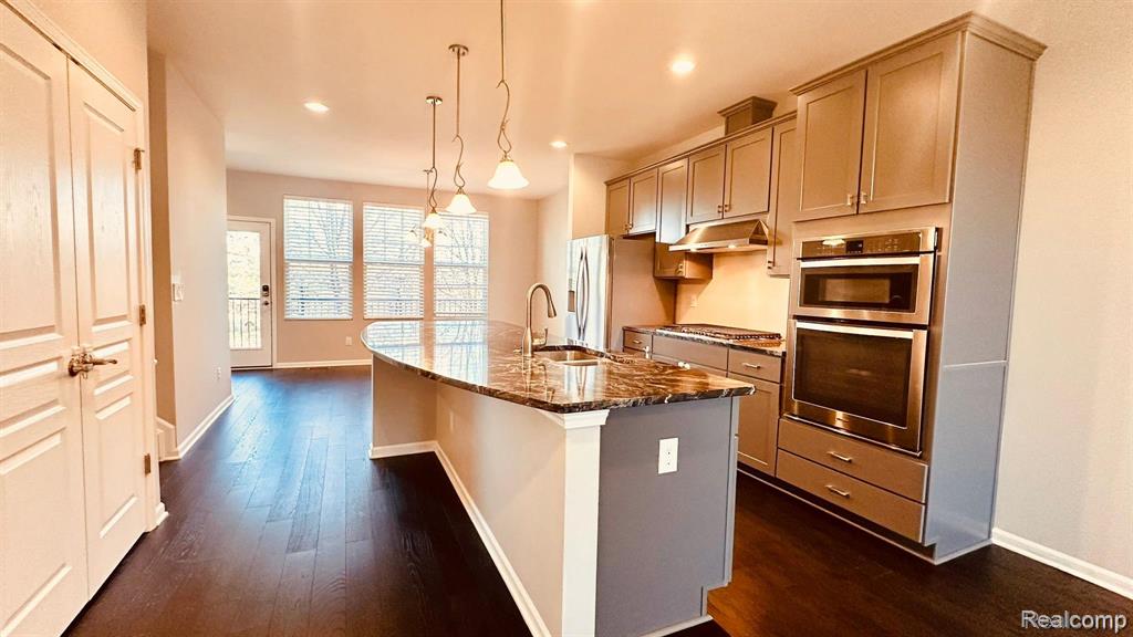 2845 Hartwick Drive Rochester, MI 48307 - Photo 7 of 36