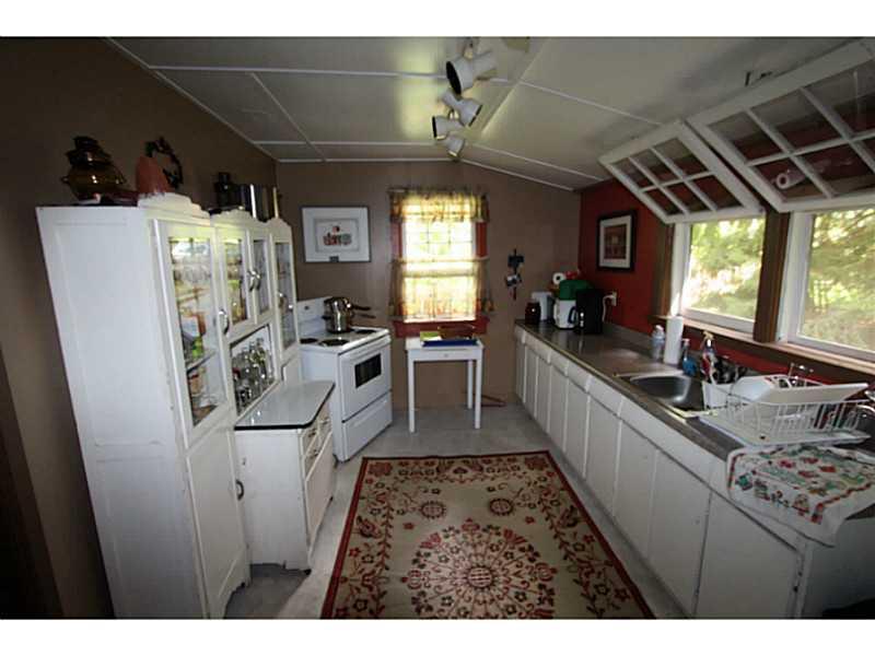 131 Ligonier 157 Road Ligonier, PA 15658 - Photo 8 of 25 Kitchen.