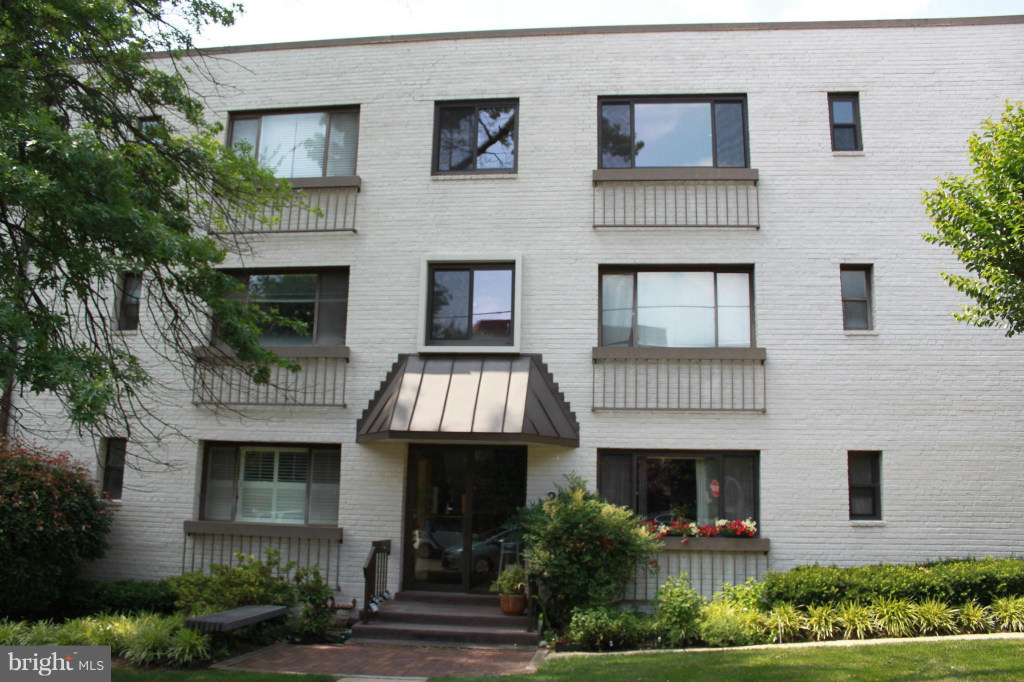 2600 Tunlaw Road Northwest, Unit 3 Washington, DC 20007 - Photo 6 of 6 Exterior (Front)
