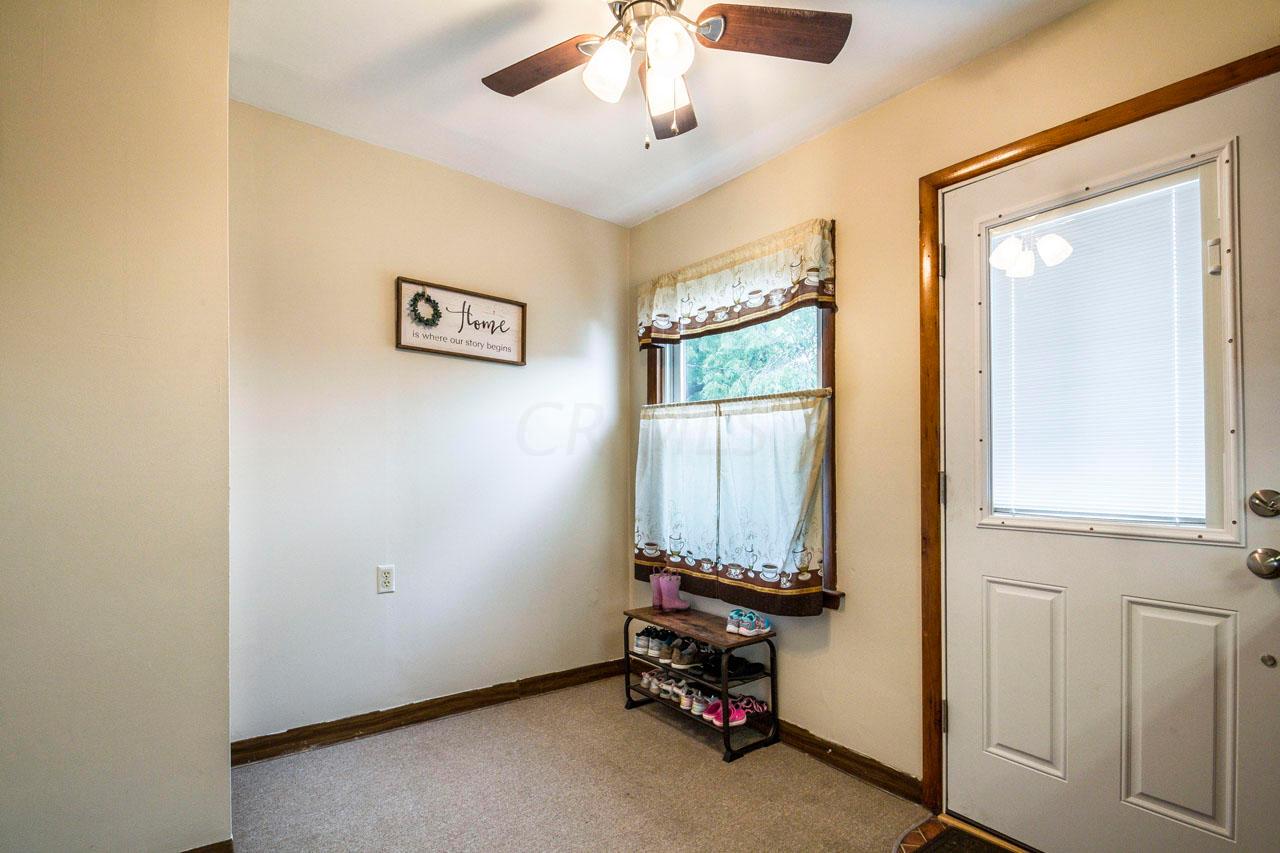 814 Elaine Road Columbus, OH 43213 - Photo 7 of 33 Gallery Image 7