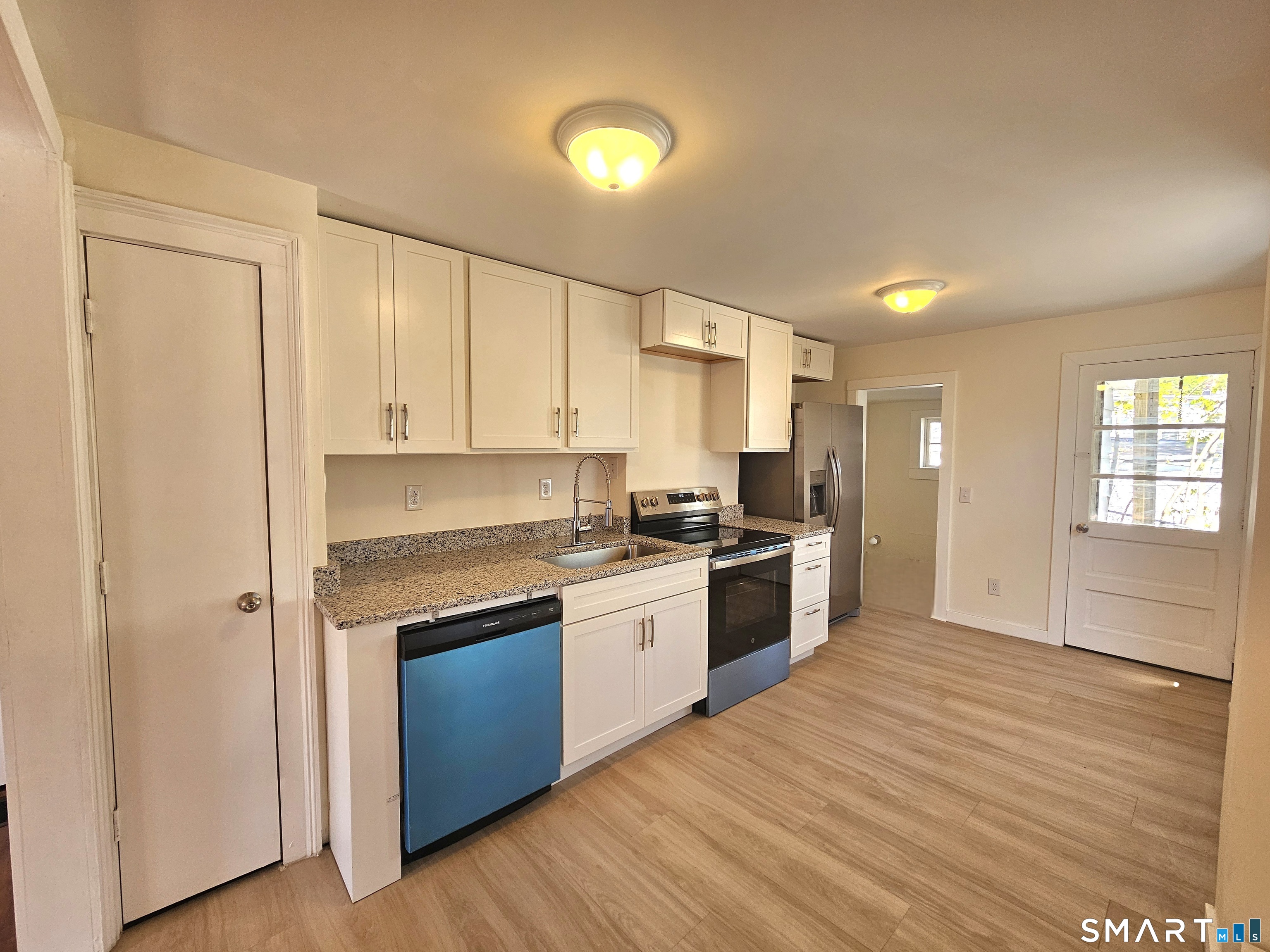14 Spring Street Killingly, CT 06239 - Photo 8 of 27