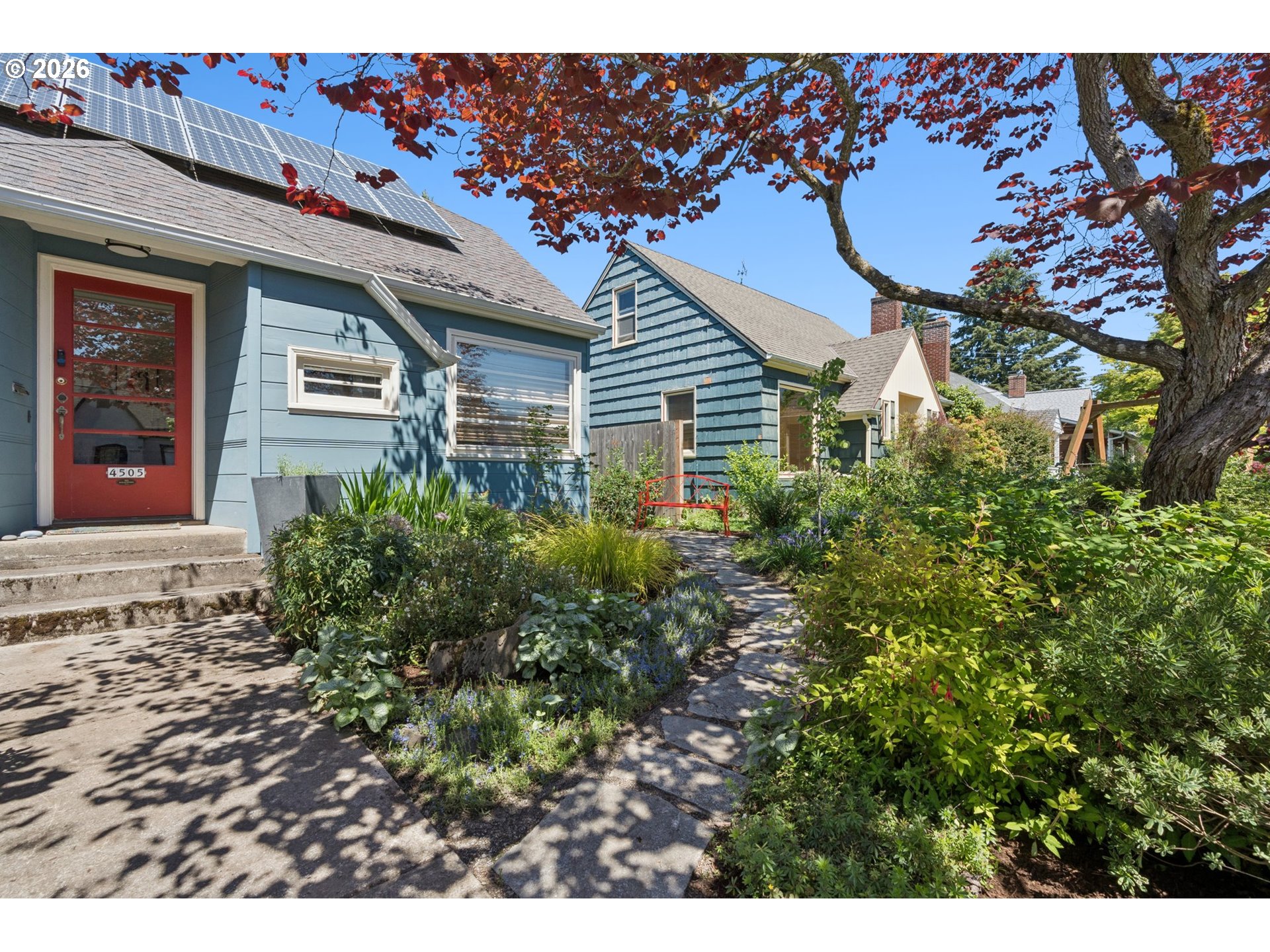 4505 Southeast Clinton Street Portland, OR 97206 - Photo 6 of 48