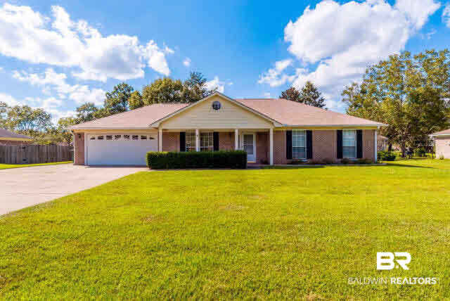 1503 Mulberry Lane Foley, AL 36535 - Photo 2 of 21 1503 Mulberry Ln