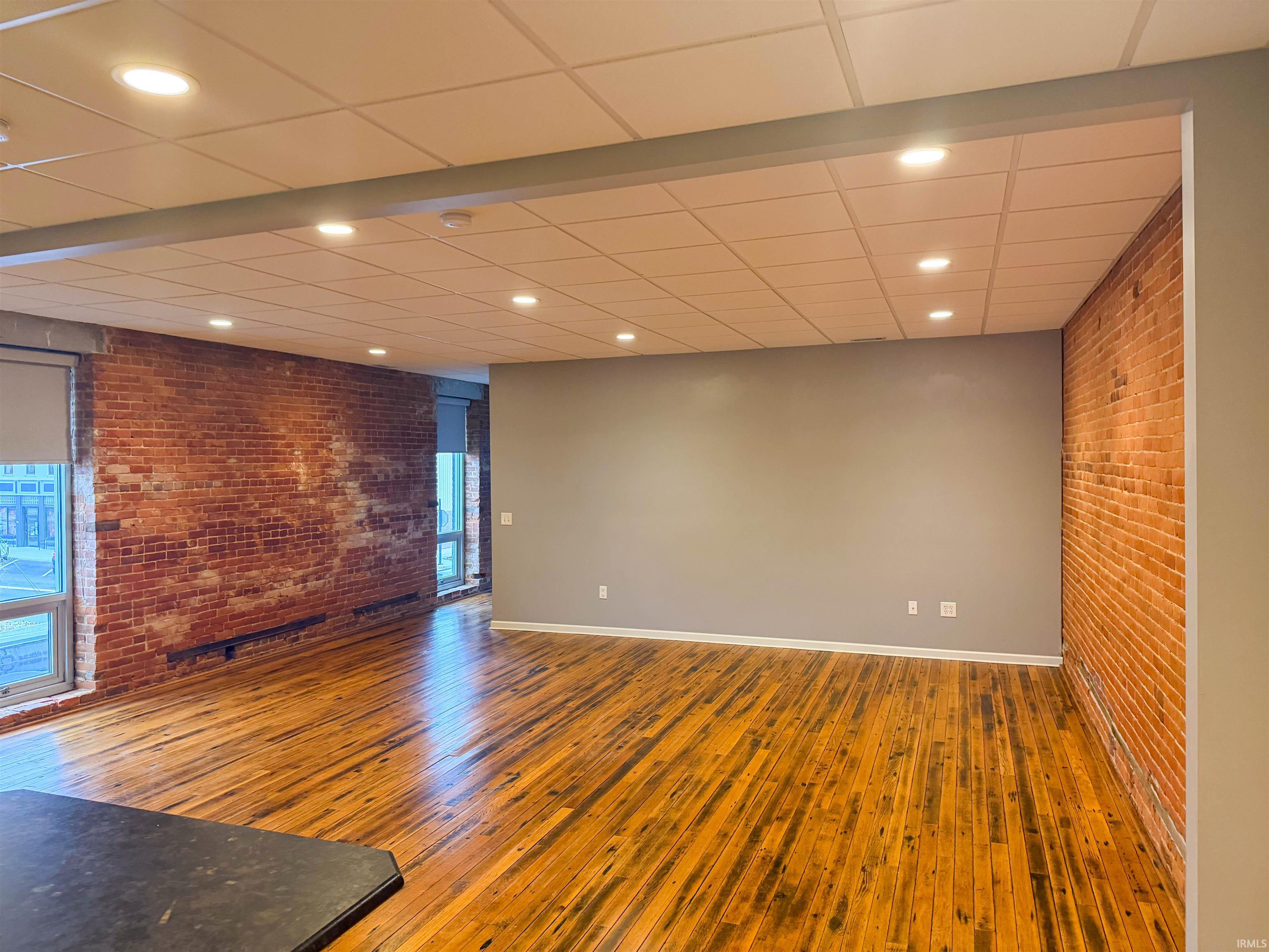 623 1/2 Main Street Jasper, IN 47546 - Photo 2 of 7