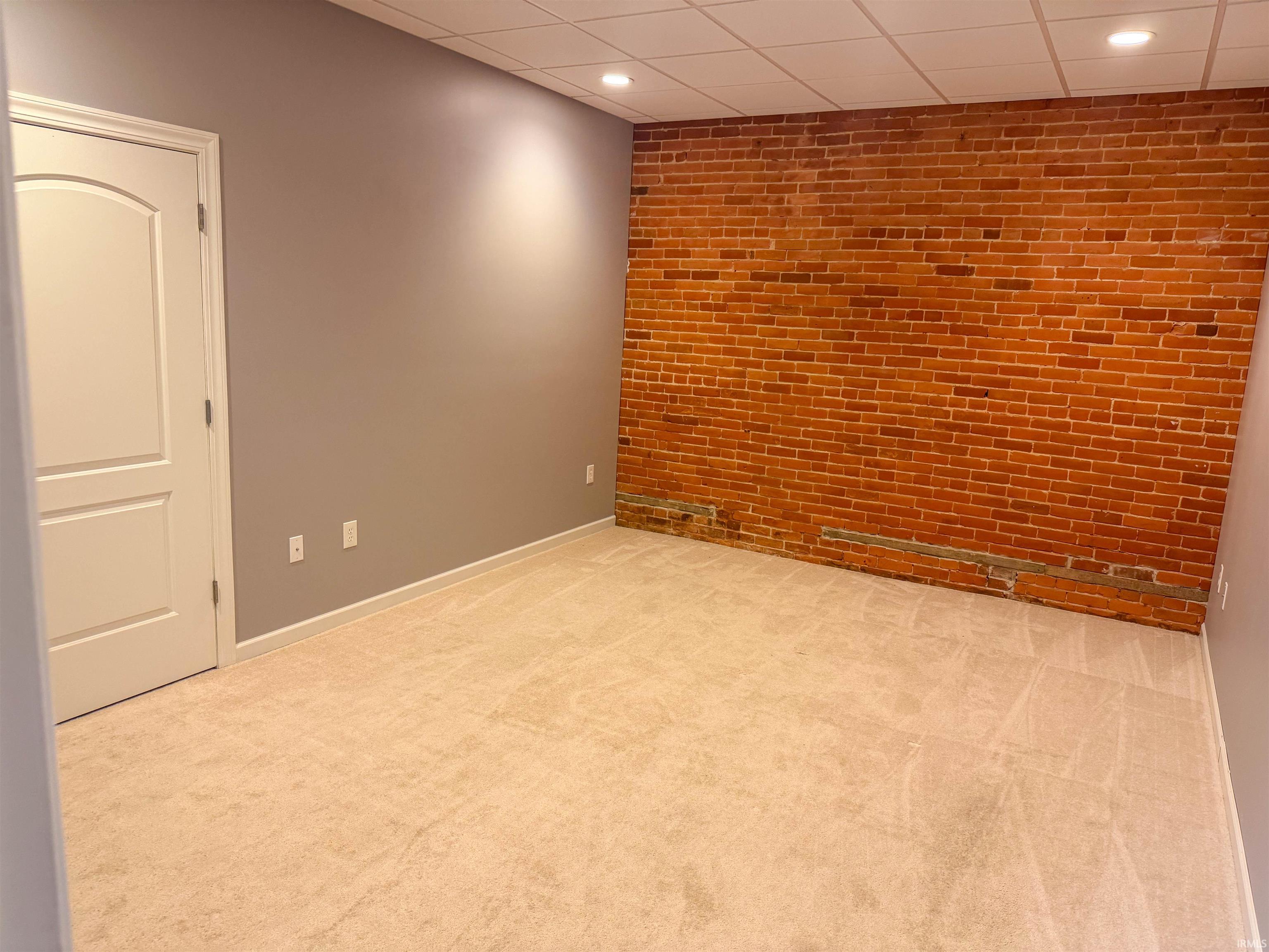 623 1/2 Main Street Jasper, IN 47546 - Photo 4 of 7