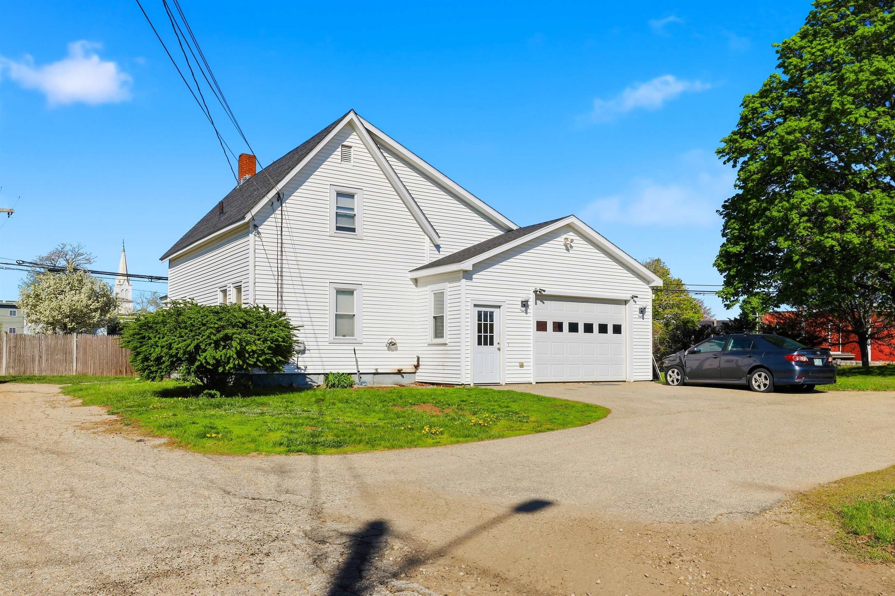 7 Wallace Street Rochester, NH 03867 - Photo 8 of 24