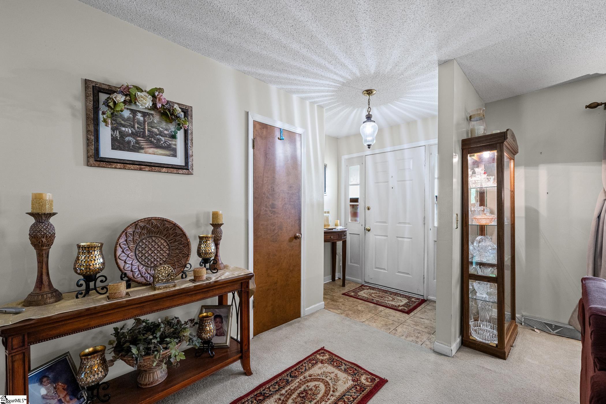 103 Manning Court Greenwood, SC 29649 - Photo 7 of 33