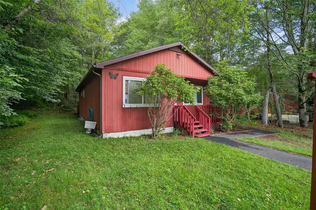 $299,000 | 65 Timber Hill Lane, South Fallsburg, NY 12779