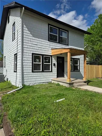 $145,000 | 106 Neosho Street, Iola, KS 66749