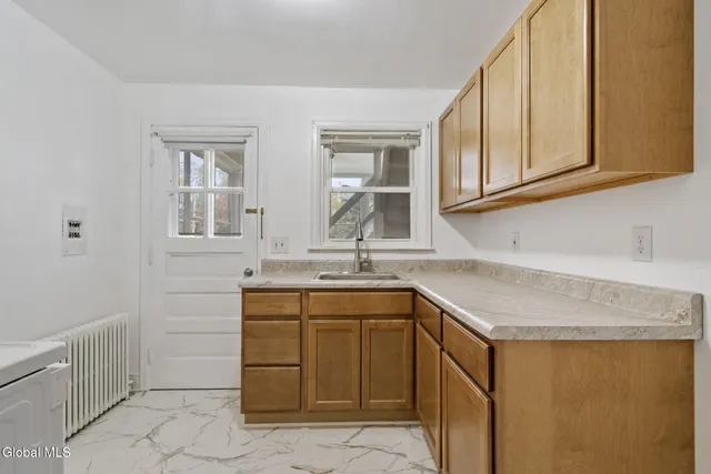 $409,900 | 515 Delaware Avenue, Bethlehem, NY 12054