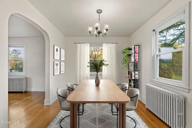 $409,900 | 515 Delaware Avenue, Bethlehem, NY 12054