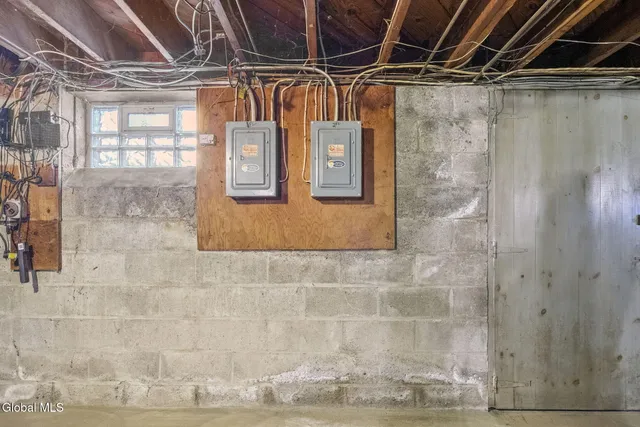 $409,900 | 515 Delaware Avenue, Bethlehem, NY 12054