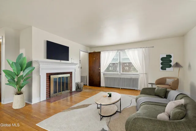 $409,900 | 515 Delaware Avenue, Bethlehem, NY 12054