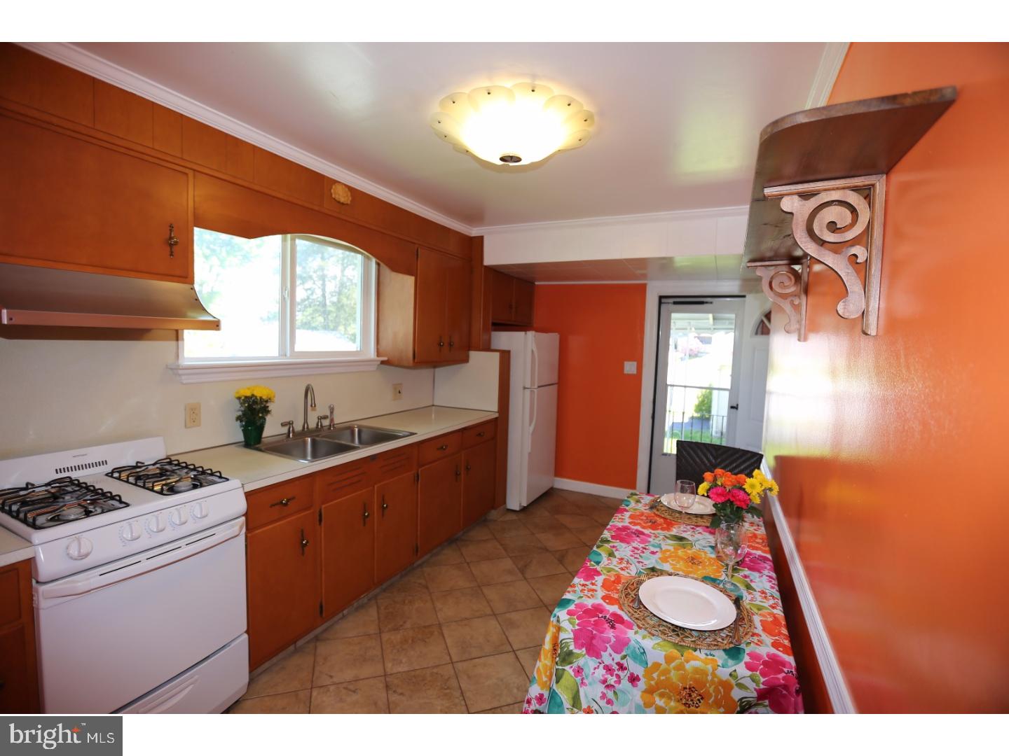 101 West Forestview Road Brookhaven, PA 19015 - Photo 12 of 18 Kitchen