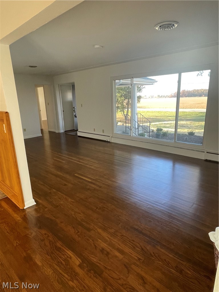 12604 Thompson Road Vermilion, OH 44089 - Photo 11 of 26