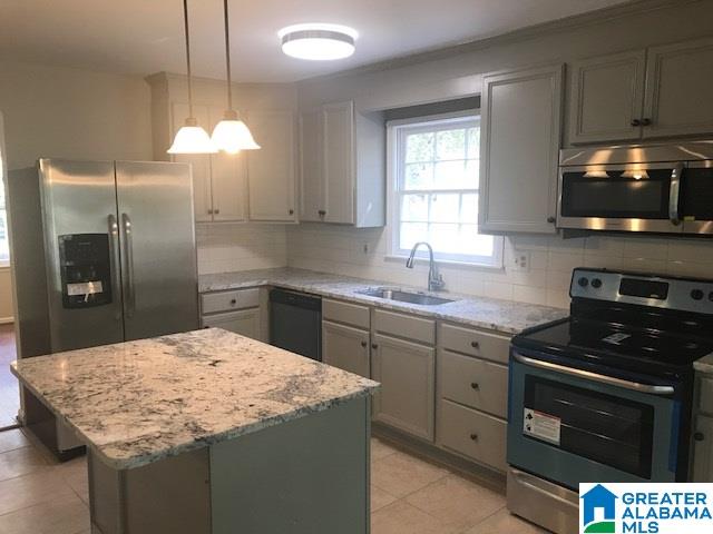 1800 Indian Hills Road Pelham, AL 35124 - Photo 11 of 36