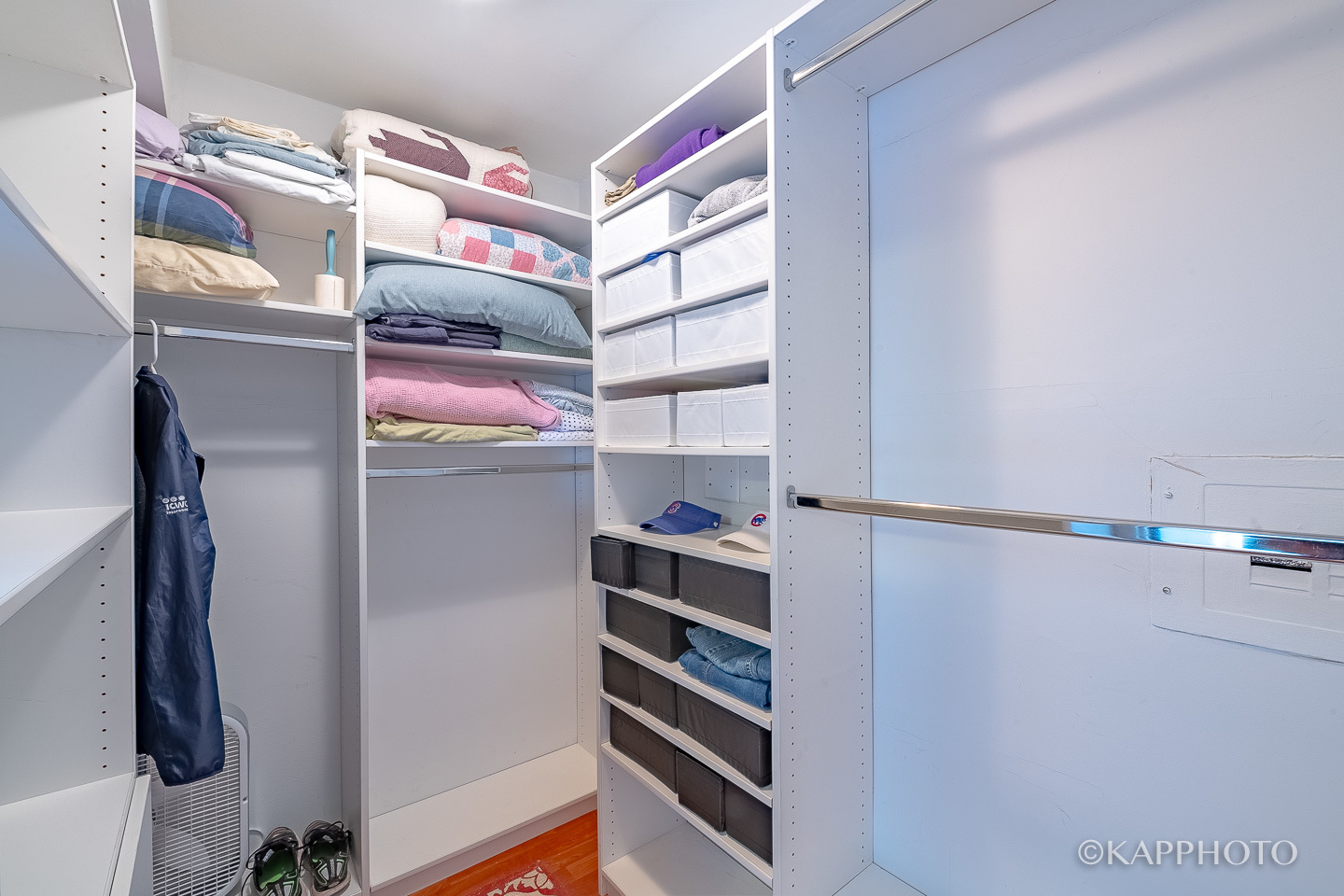 2909 North Sheridan Road, Unit 1807 Chicago, IL 60657 - Photo 11 of 23 a view of walk in closet with empty racks