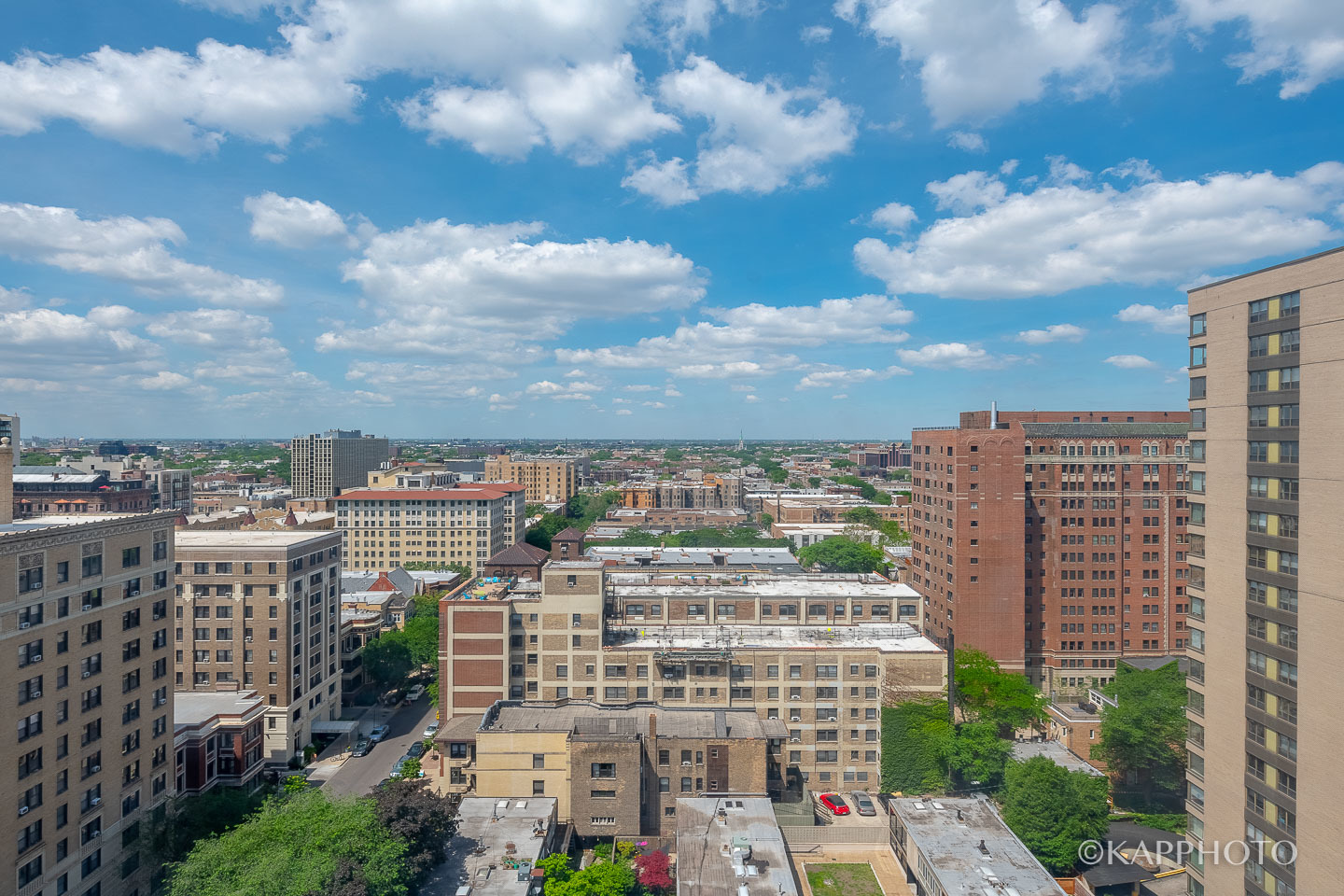 2909 North Sheridan Road, Unit 1807 Chicago, IL 60657 - Photo 21 of 23 a view of a city with buildings