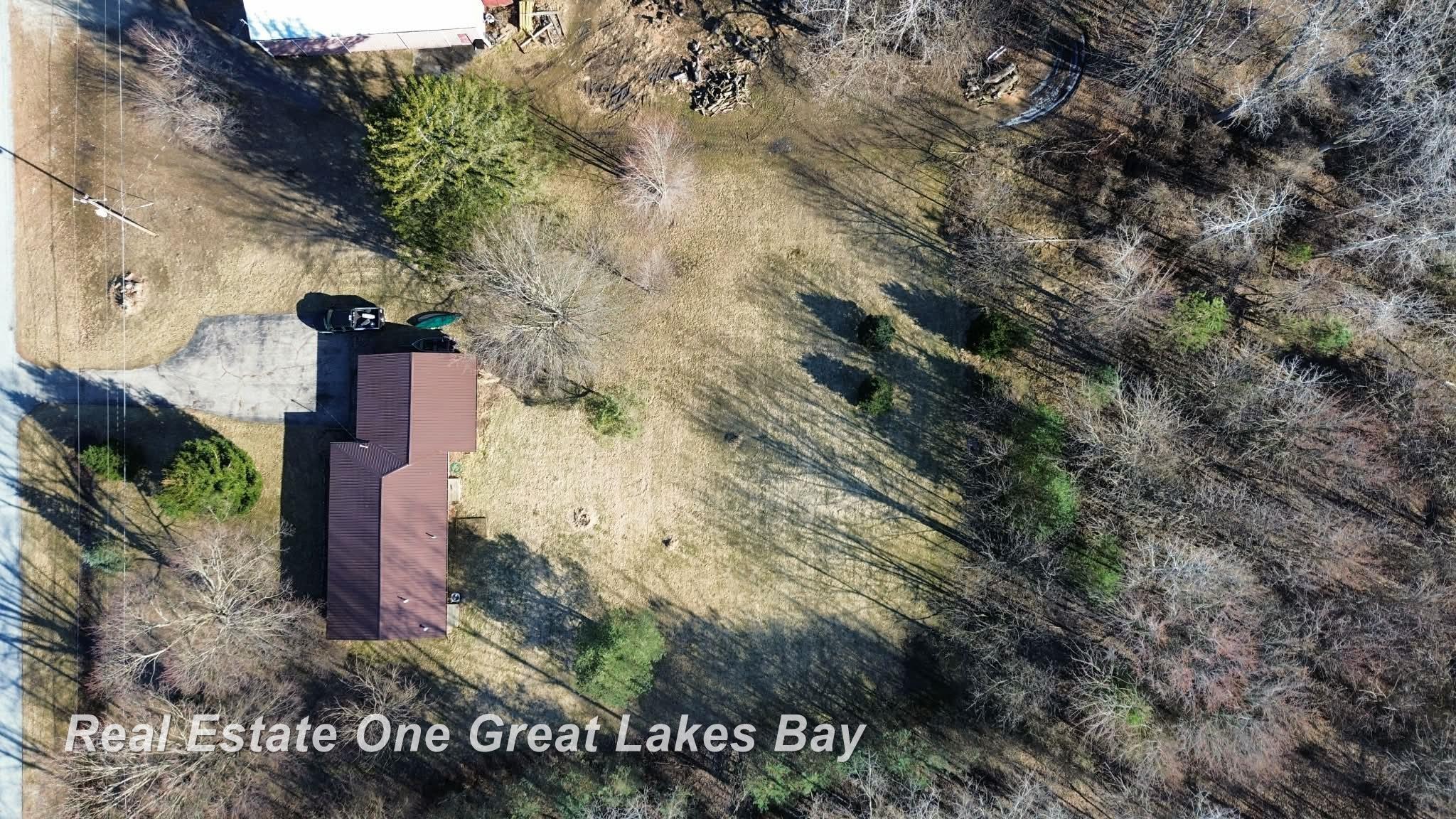 12467 Dorwood Road Burt, MI 48417 - Photo 2 of 33
