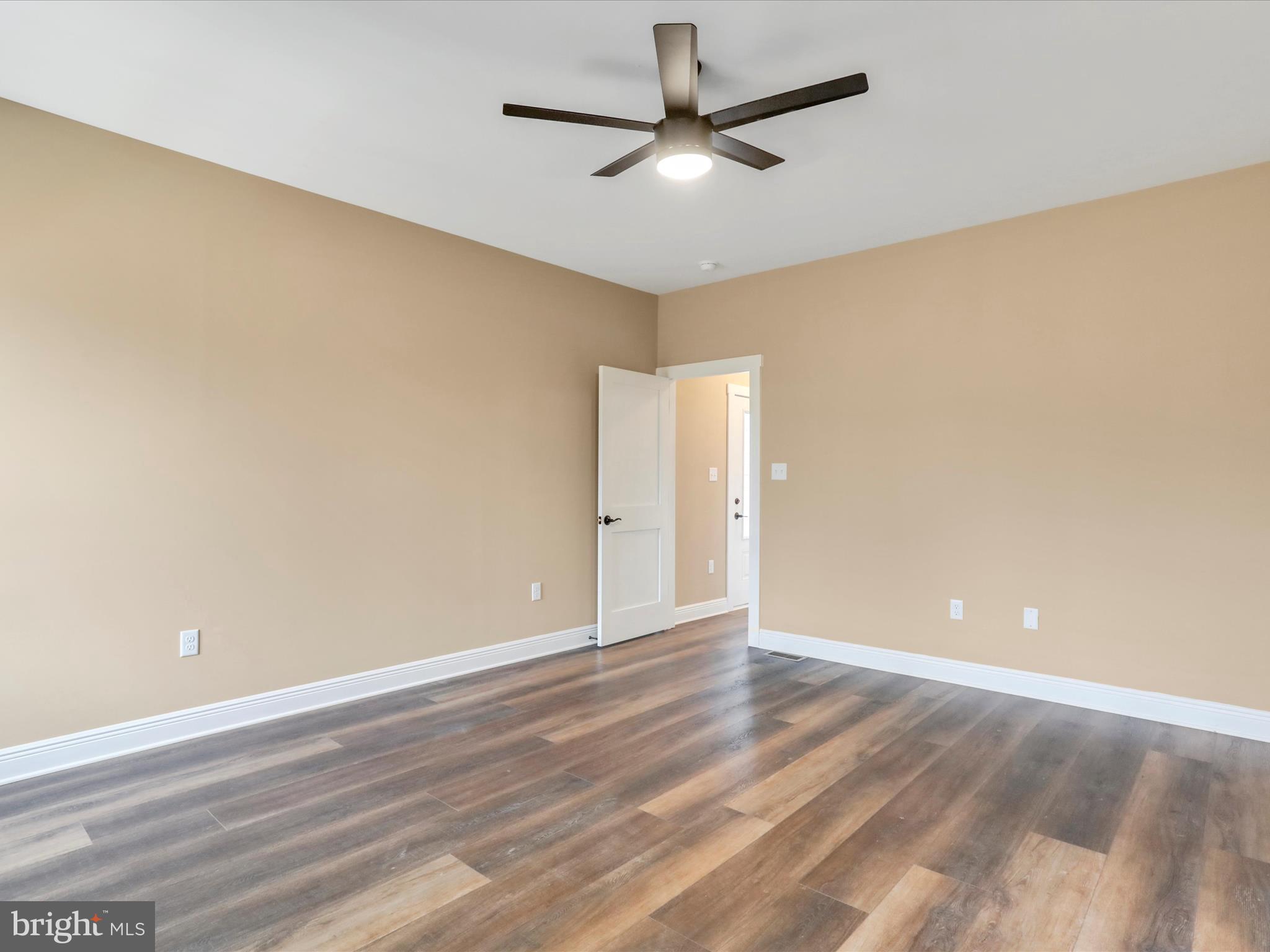 2273 Grade Road Falling Waters, WV 25419 - Photo 32 of 47 Gallery Image 32