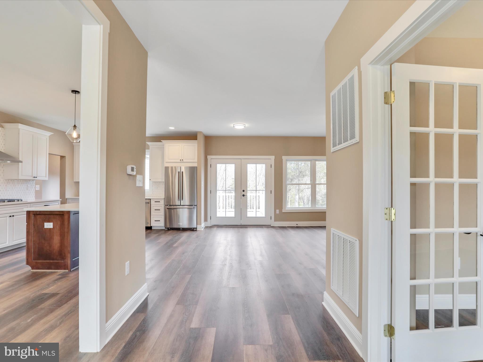 2273 Grade Road Falling Waters, WV 25419 - Photo 5 of 47 Gallery Image 5