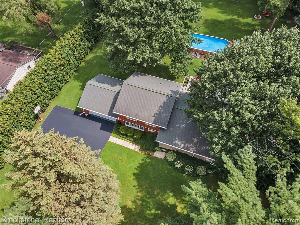 2515 Hickory Lawn Road Rochester Hills, MI 48307 - Photo 30 of 35
