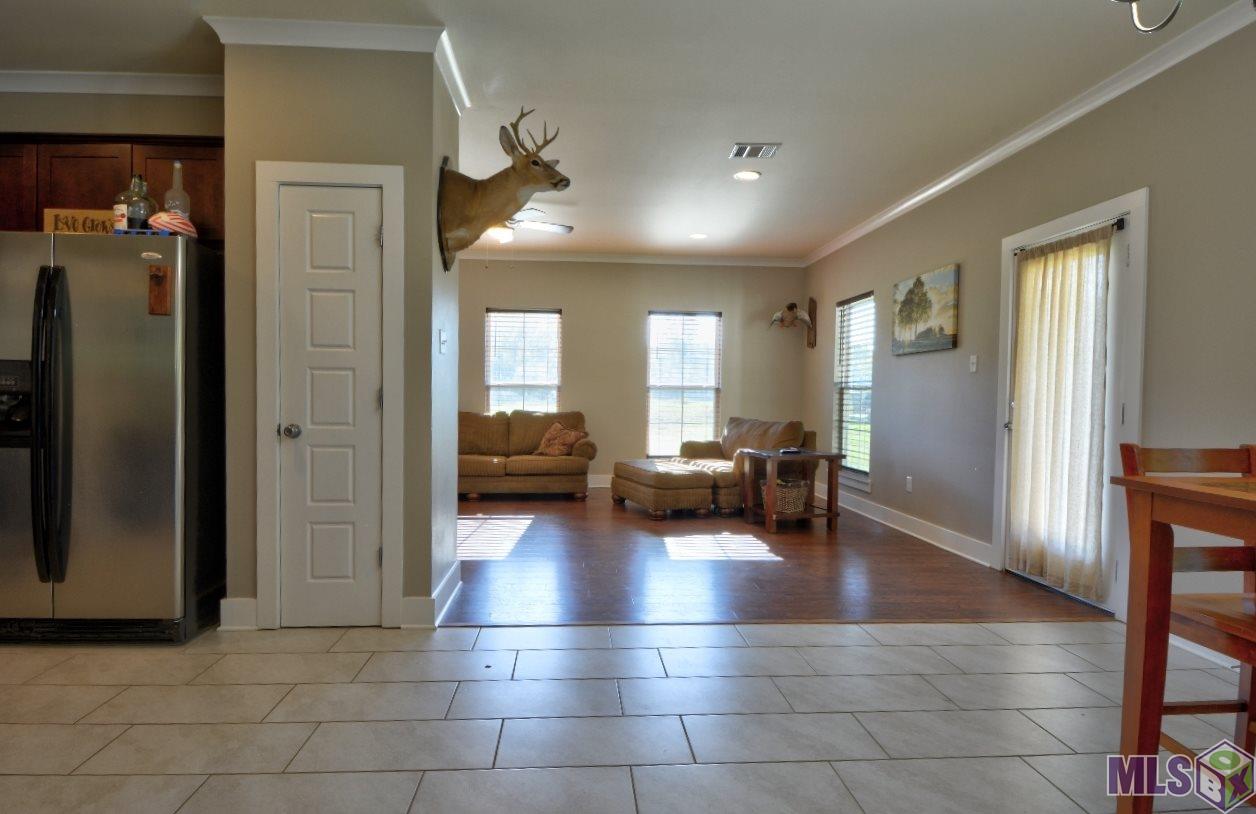 30676 Milton Road Walker, LA 70785 - Photo 7 of 19 Gallery Image 7