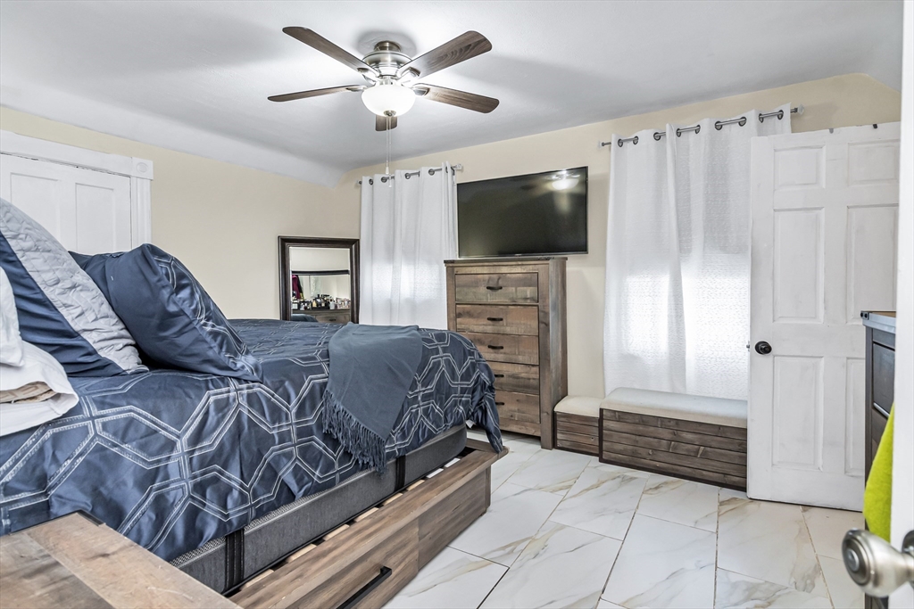 40 Chester Street Lawrence, MA 01843 - Photo 18 of 30