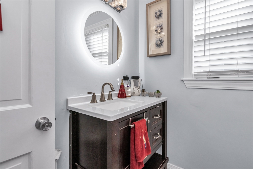 40 Chester Street Lawrence, MA 01843 - Photo 26 of 30