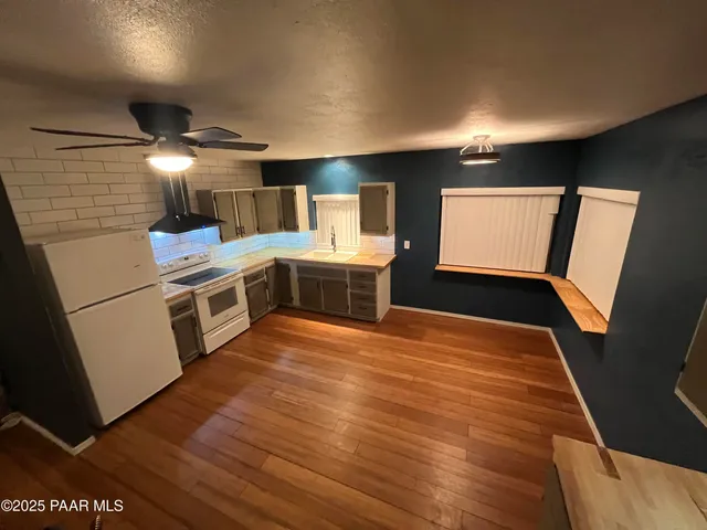 a view of a room with closet